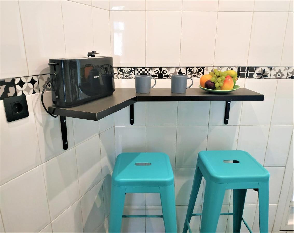 Andys Housing Madrid Rio Apartment Exterior photo