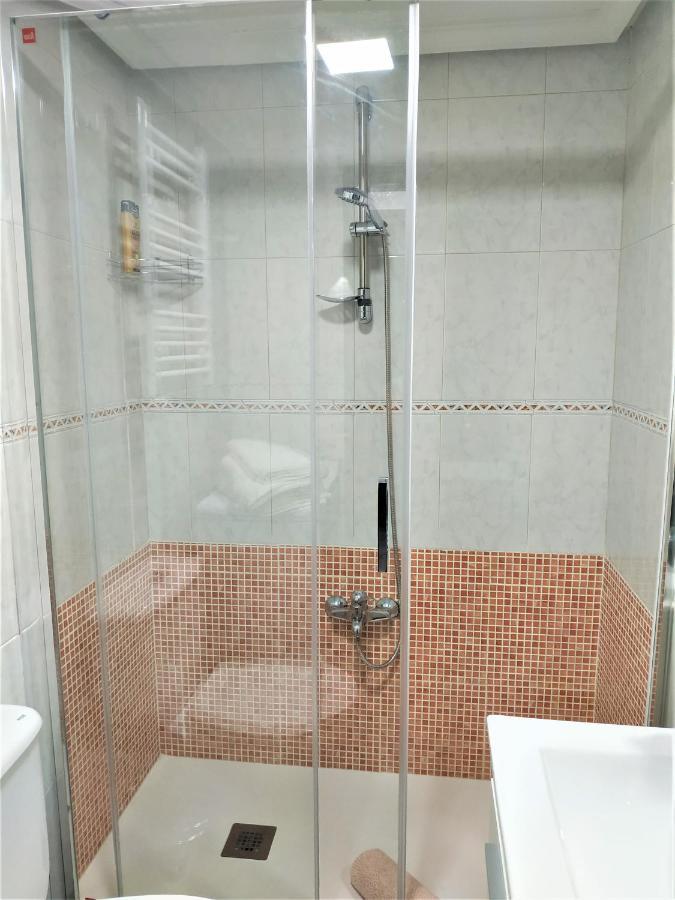 Andys Housing Madrid Rio Apartment Exterior photo
